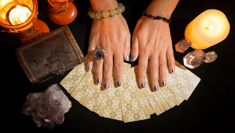 Does Tarot Align with Biblical Prophecy? A Spiritual Connection Revealed!